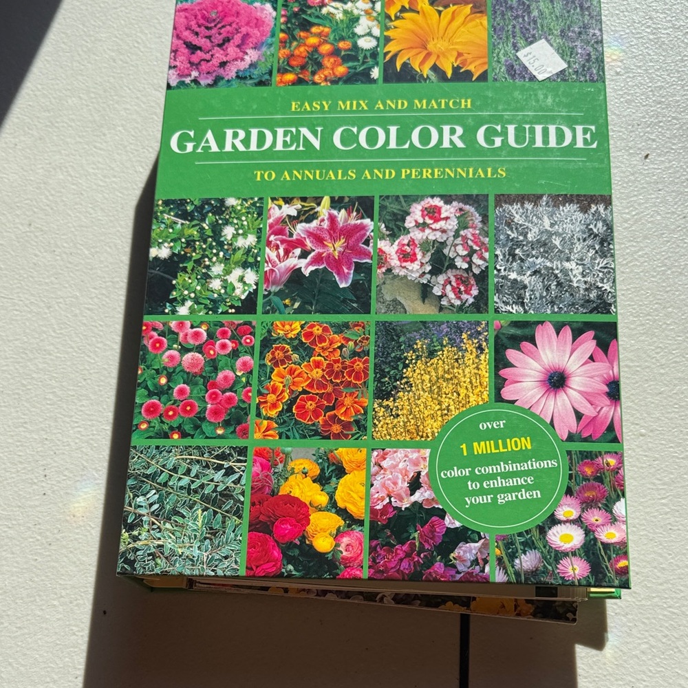 Garden Color Guide to Annuals and Perennials - Green Cover